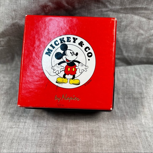 Vintage Micky mouse silver tone pin - Picture 2 of 3